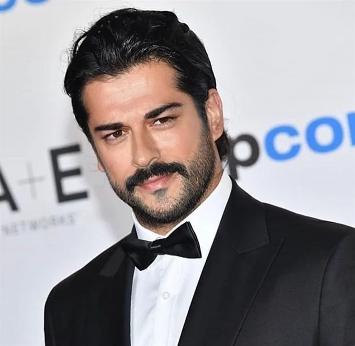 Cannes'a Türk akını! Burak Özçivit, Ebru Şahin, Akın Akınözü...