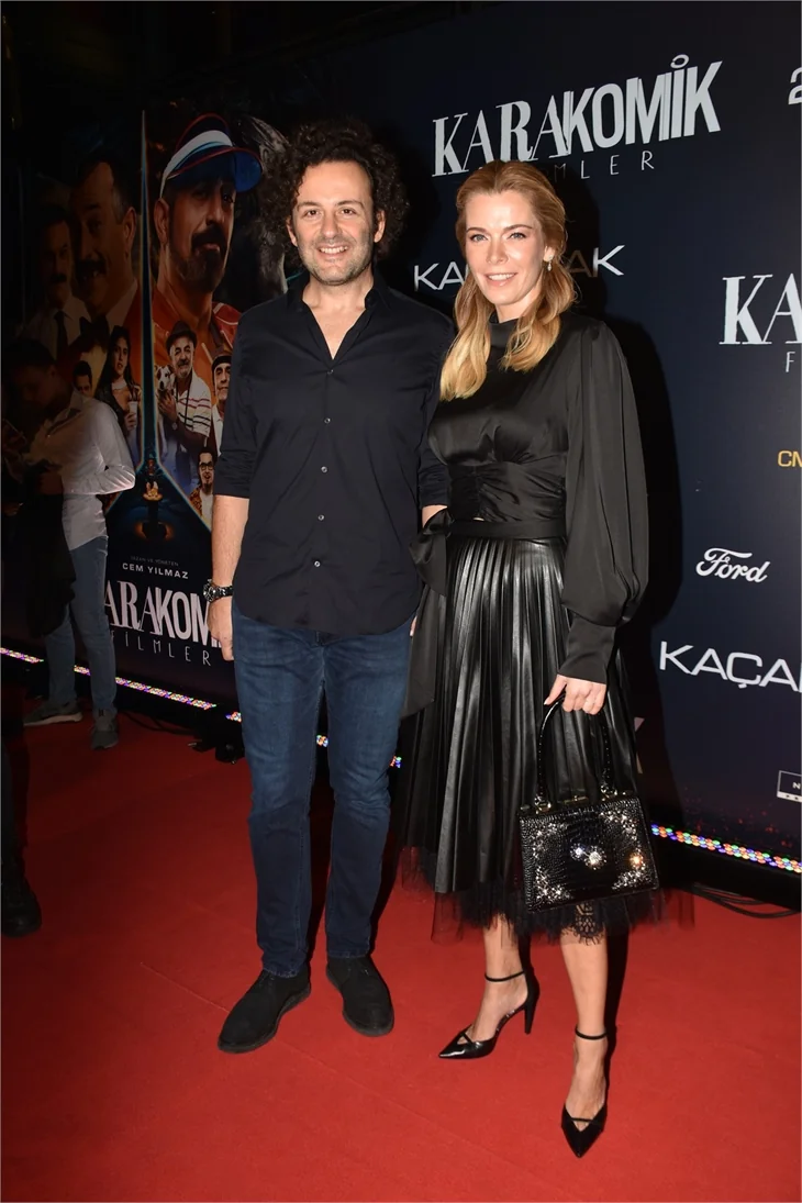 Cem Yılmaz'ın Karakomik Filmler'i gala yaptı!