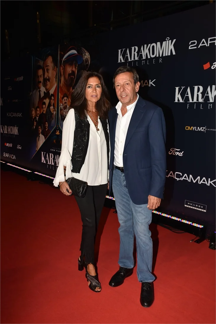Cem Yılmaz'ın Karakomik Filmler'i gala yaptı!