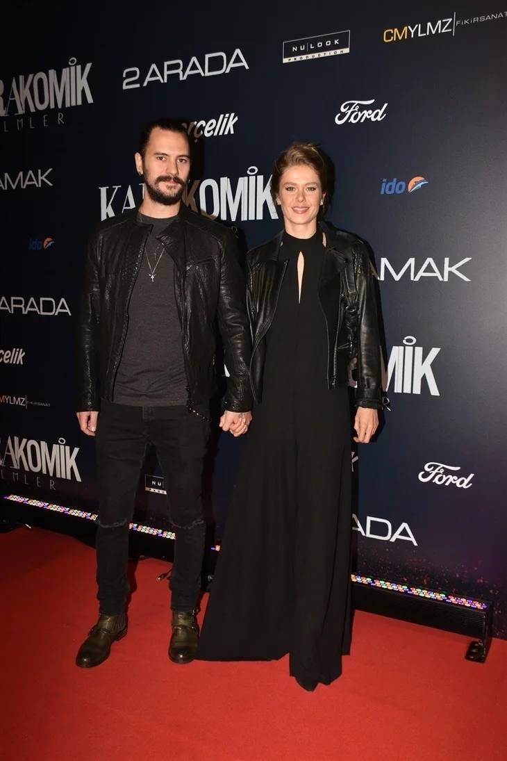 Karakomik Filmler'in galasına ünlü yağmuru!