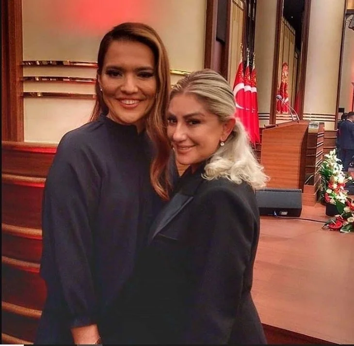 Cumhurbaşkanlığı  29 Ekim özel resepsiyonuna ünlü akını!