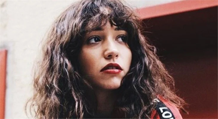 Zeynep Bastık çocukken de çok ünlüymüş!
