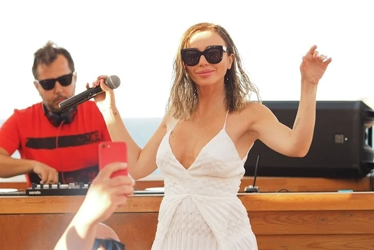 Gülşen, müzikalde rol alacak mı?