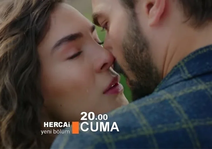 Hercai'de öpüşme sahnesi olay oldu!