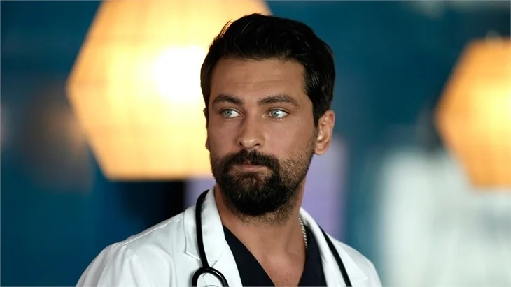 Onur Tuna'dan 'Mucize Doktor'un aile pozu!