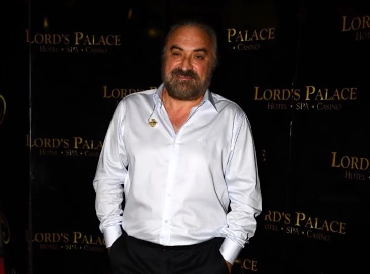 Volkan Konak anne ve babasının cinsel hayatını anlatınca...