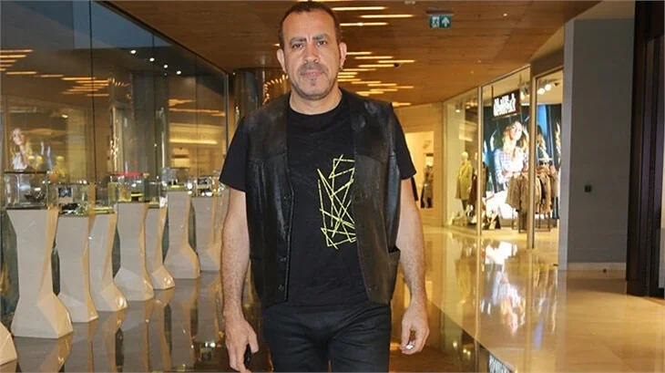Mütevazi şarkıcı Haluk Levent!
