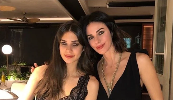 Defne Samyeli'den kızı için duygusal mesaj!