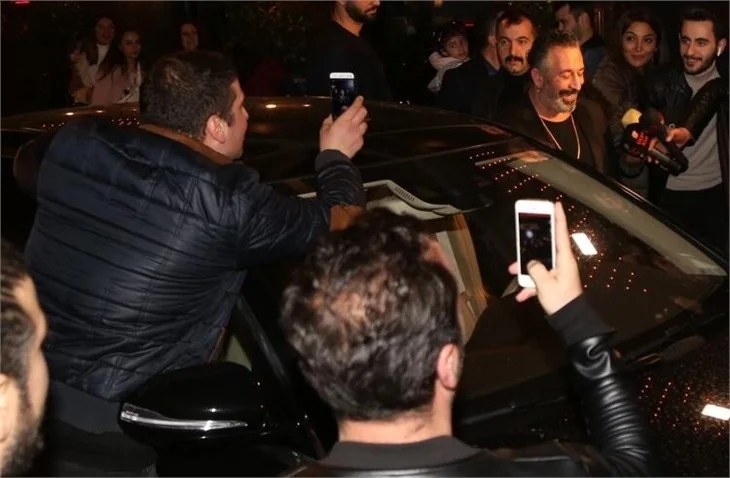 Cem Yılmaz şaşırdı! "Cem abi iki espri yap!"