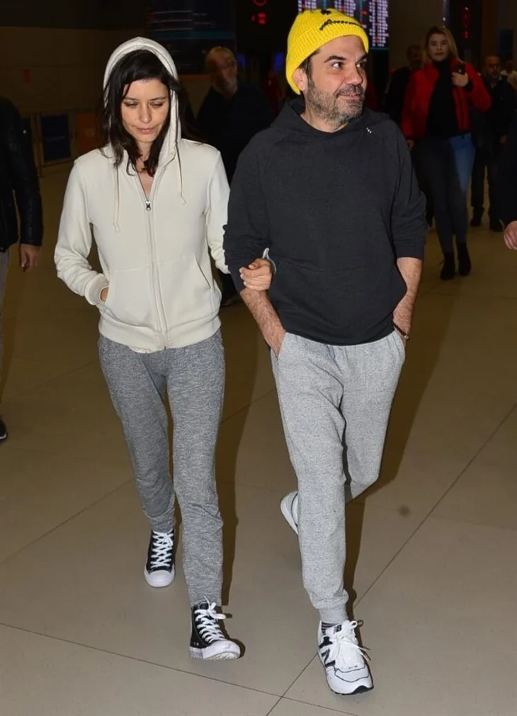 Beren Saat ile Kenan Doğulu, Los Angeles'tan kol kola döndü!