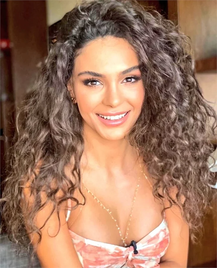 Ebru Şahin itiraf etti: "Çocukluk hayalimdi”