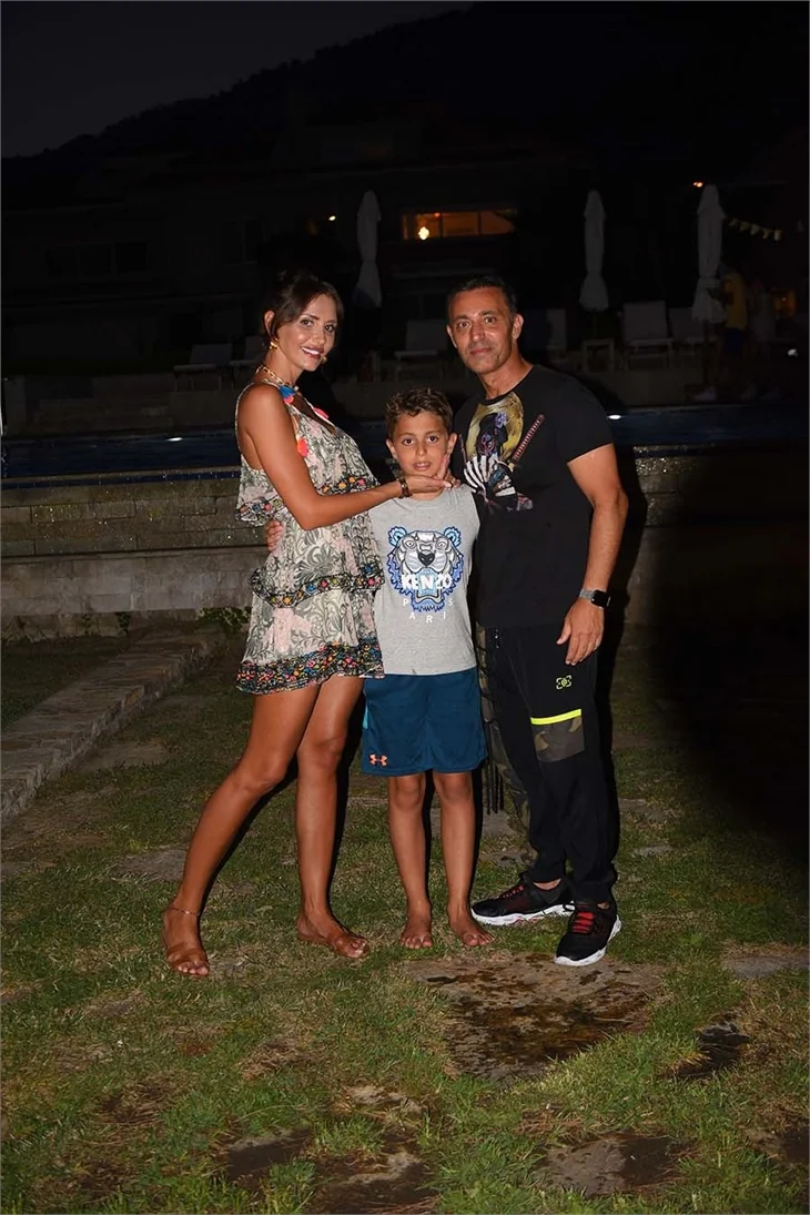 Emina Jahovic ile Mustafa Sandal yeni yıla birlikte girecek!