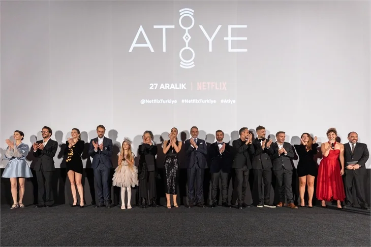 'Atiye'nin galasına ünlü akını!