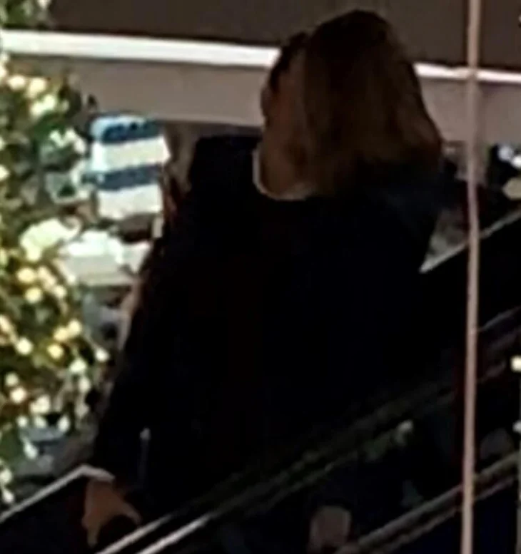 Demet Şener ile Cenk Küpeli, Nişantaşı'nda aşka geldi!