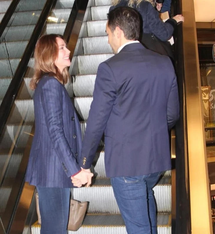 Demet Şener ile Cenk Küpeli, Nişantaşı'nda aşka geldi!