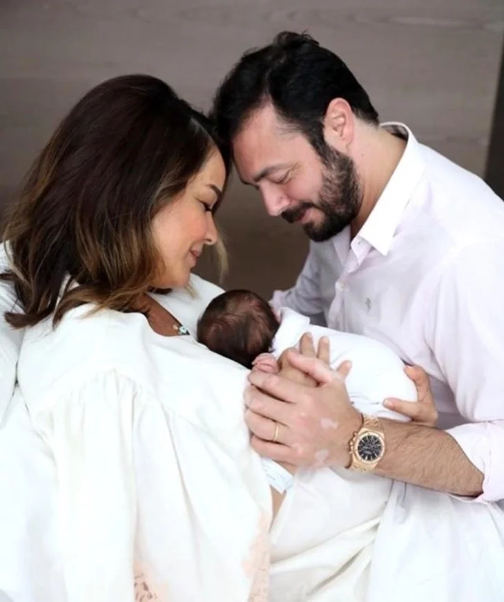 Kızı Bengü'ye uğur getirdi!