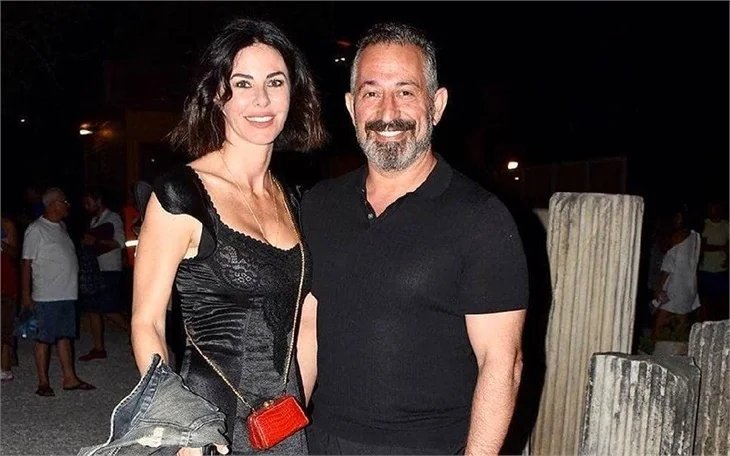 Defne Samyeli ayrılık yüzünden...
