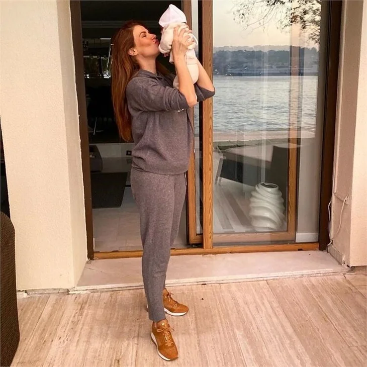 Tülin Şahin bebeğine dadı tutmayacak!