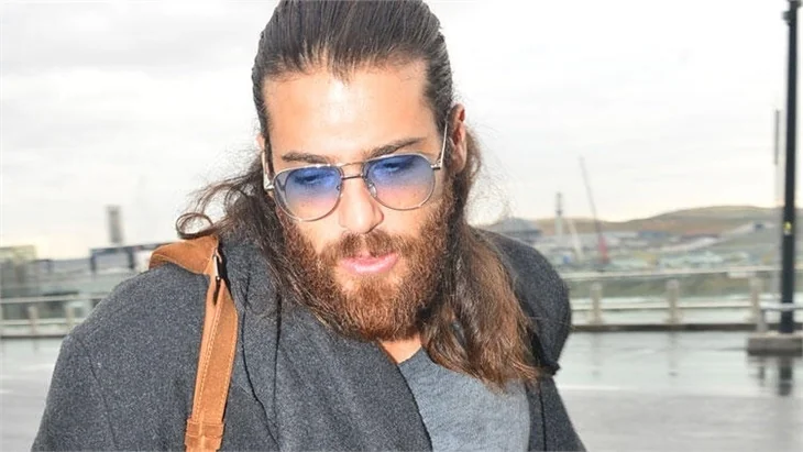 Can Yaman magazine küstü! "Bir şey söylemeyeceğim"