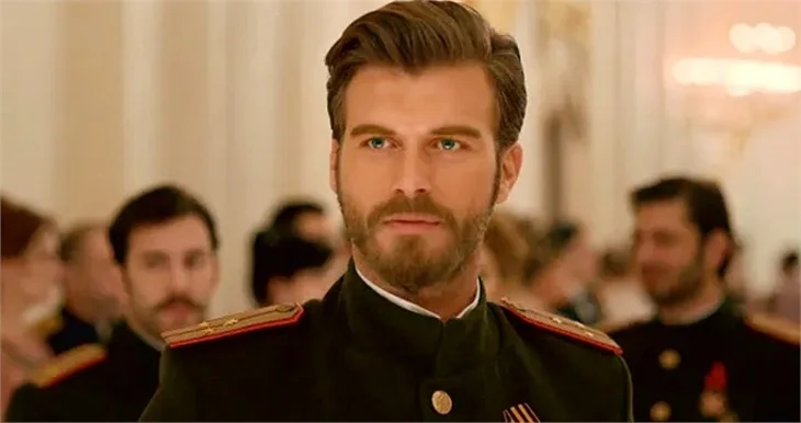 Kıvanç Tatlıtuğ, Atatürk'ü mü oynayacak?