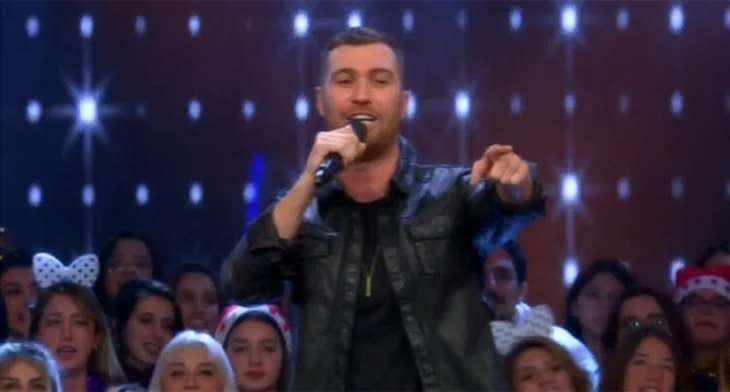 O Ses Türkiye'de duygusal anlar! Seda Sayan gözyaşlarını boğuldu!