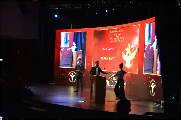 Yılın Yıldızları Ödülleri sahiplerini buldu!