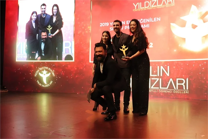 Yılın Yıldızları Ödülleri sahiplerini buldu!