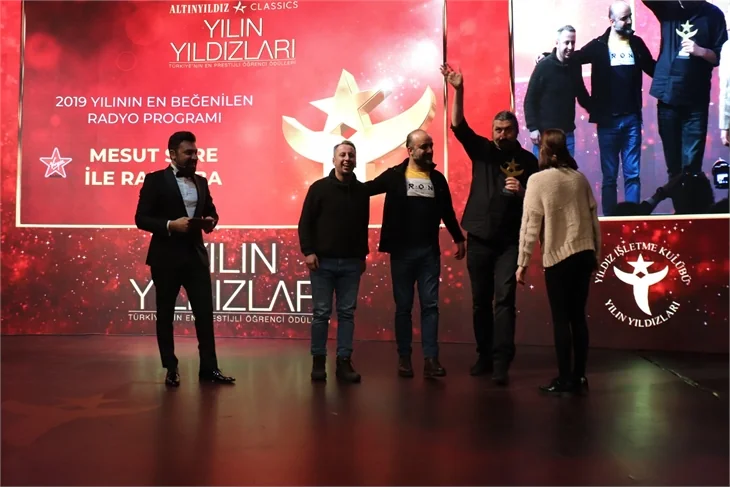 Yılın Yıldızları Ödülleri sahiplerini buldu!