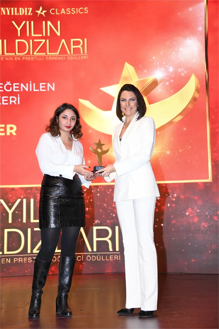 Yılın Yıldızları Ödülleri sahiplerini buldu!
