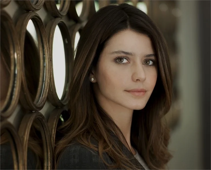 Beren Saat'in yeni Netflix projesi açıklandı!