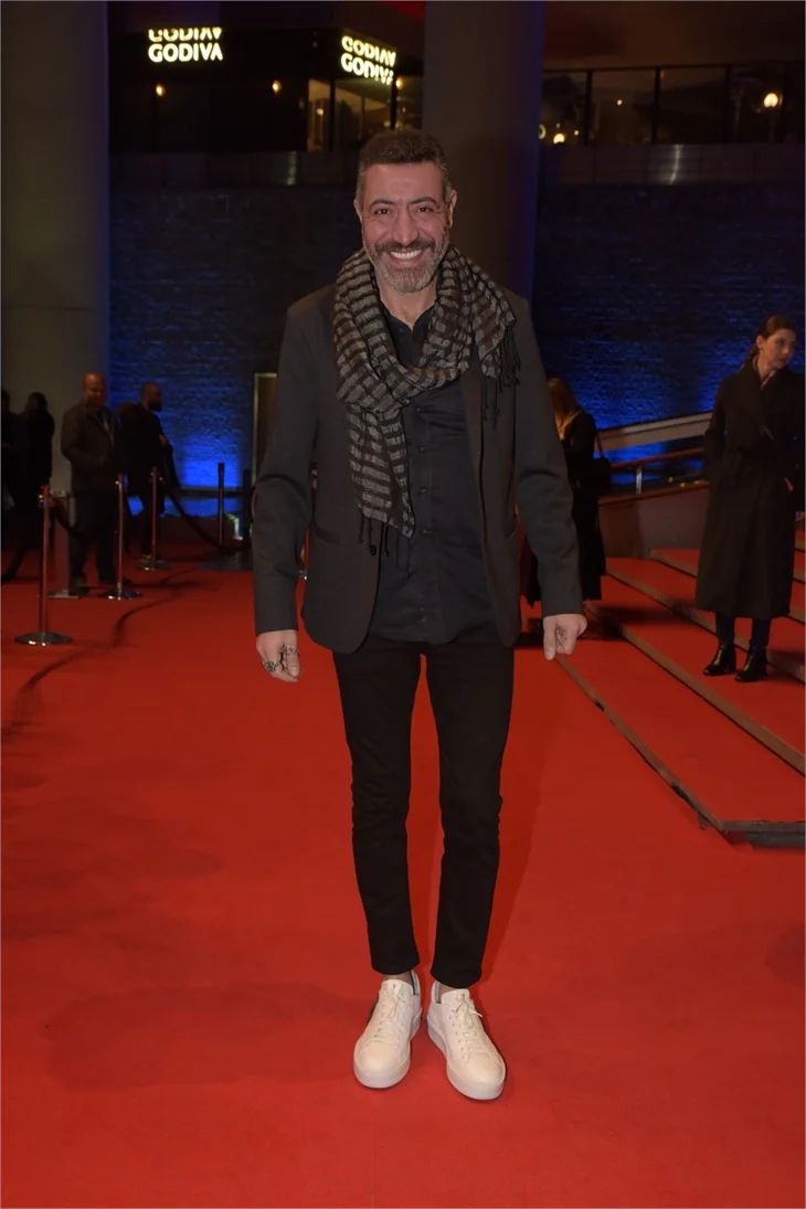Karakomik Filmler 2'ye görkemli gala!