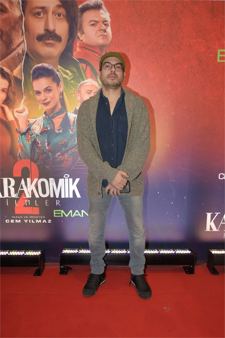 Karakomik Filmler 2'ye görkemli gala!