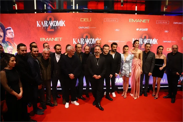 Karakomik Filmler 2'ye görkemli gala!
