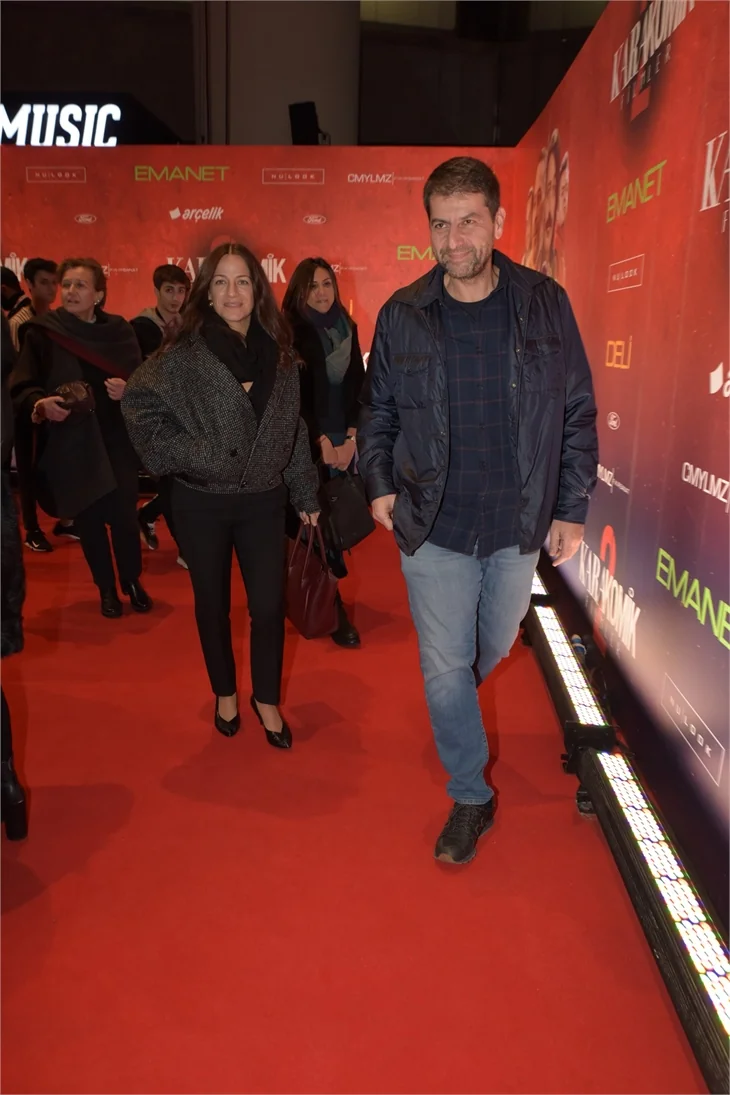 Karakomik Filmler 2'ye görkemli gala!