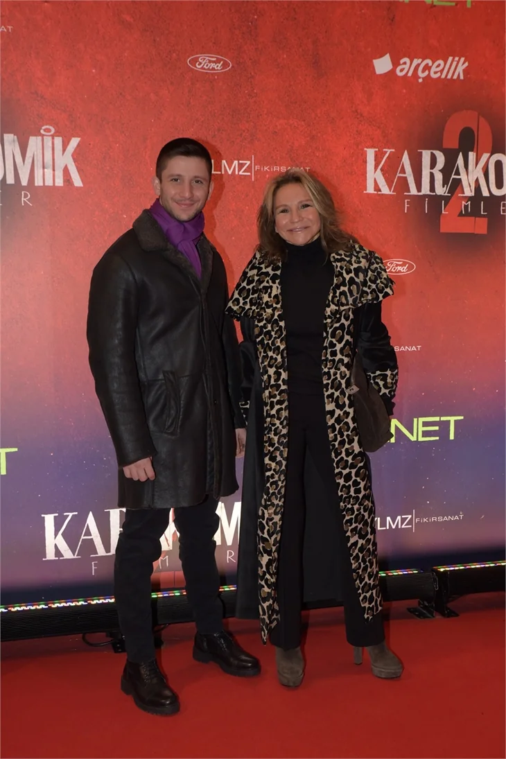 Karakomik Filmler 2'ye görkemli gala!