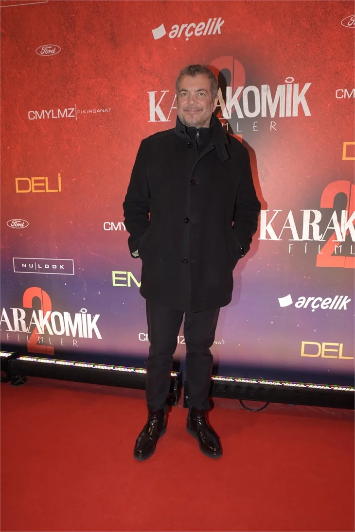 Karakomik Filmler 2'ye görkemli gala!