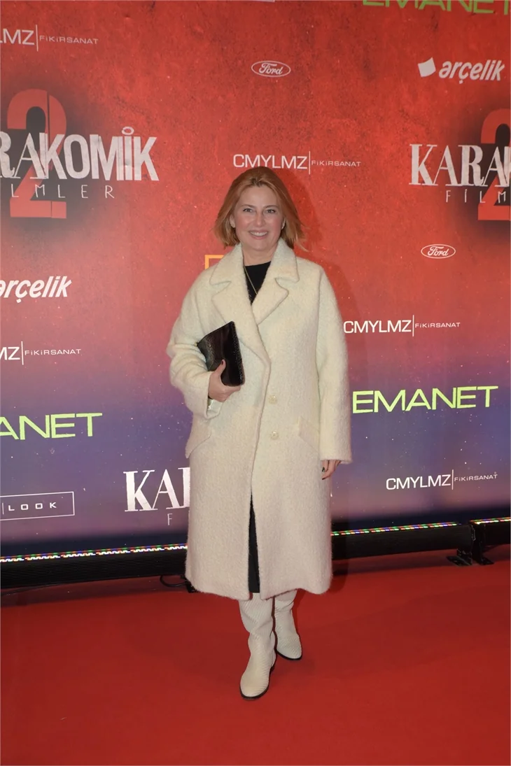 Karakomik Filmler 2'ye görkemli gala!
