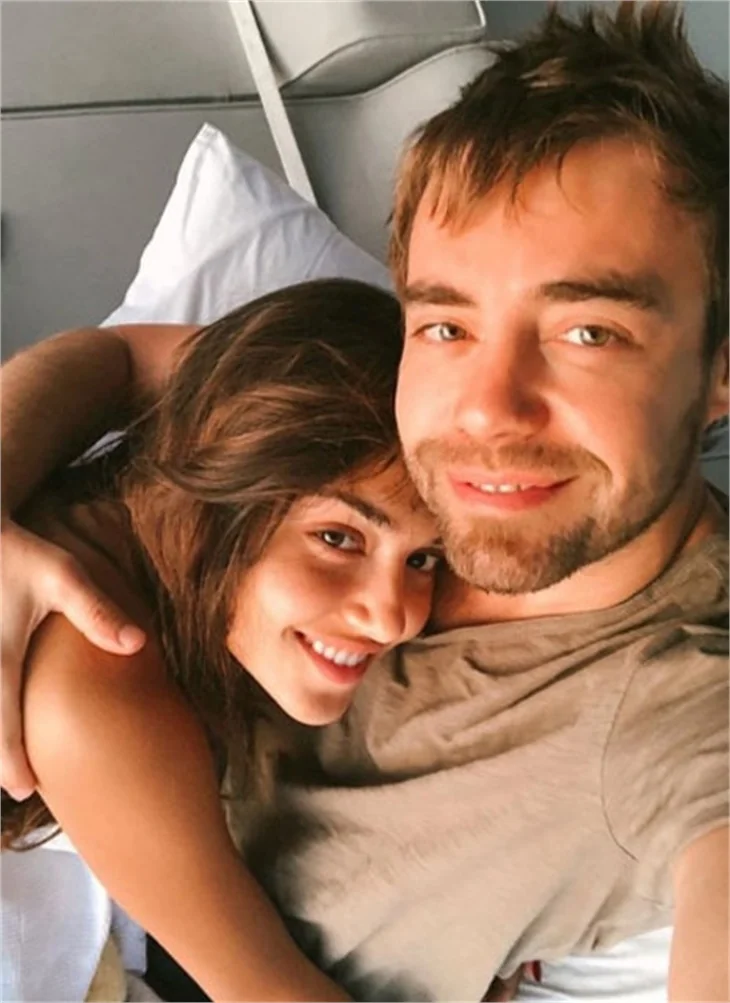 Hande Erçel'den 'Azize' itirafı! Final bile yapamadan yayından kaldırılmıştı!