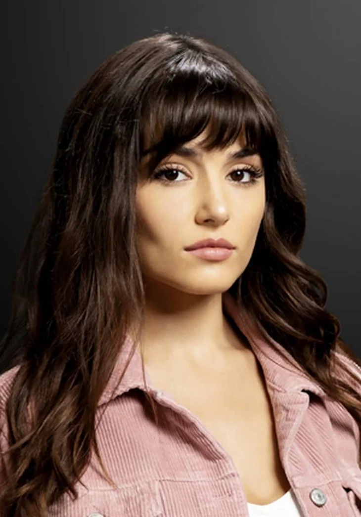 Hande Erçel'den 'Azize' itirafı! Final bile yapamadan yayından kaldırılmıştı!