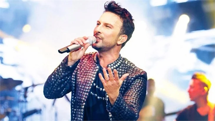 Tarkan'ın annesi hastaneye kaldırıldı! Durumu nasıl?
