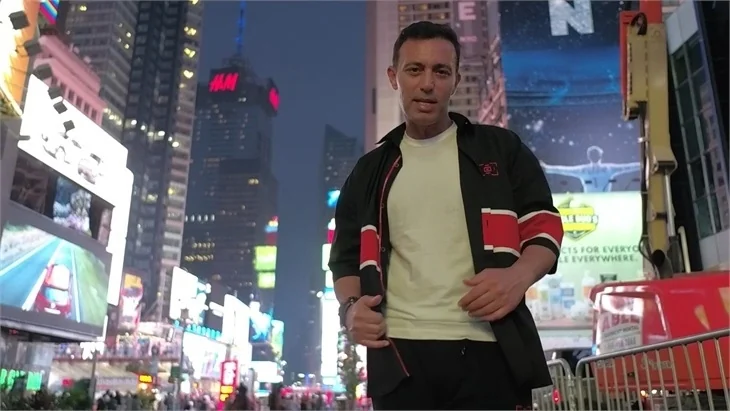Mustafa Sandal'dan Defne Samyeli yorumu! "Emeğe saygısızlık!"