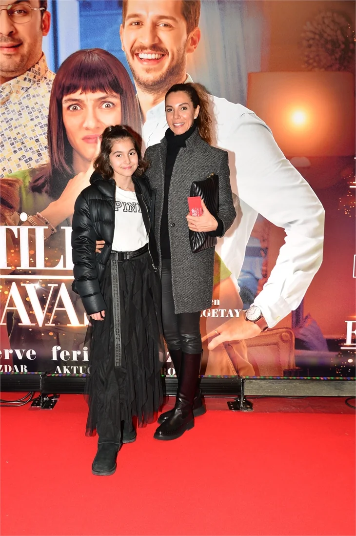 'Eltilerin Savaşı' filminin galası gerçekleşti!