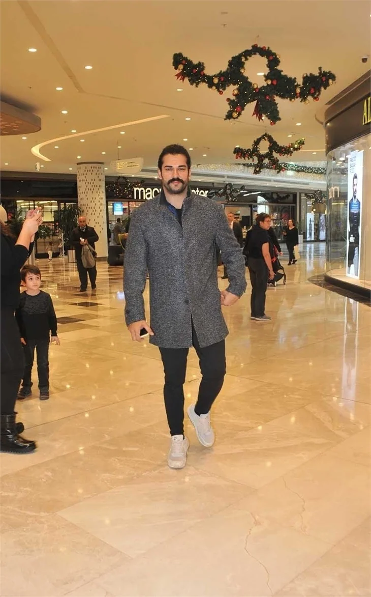 Burak Özçivit'in nazar korkusu!