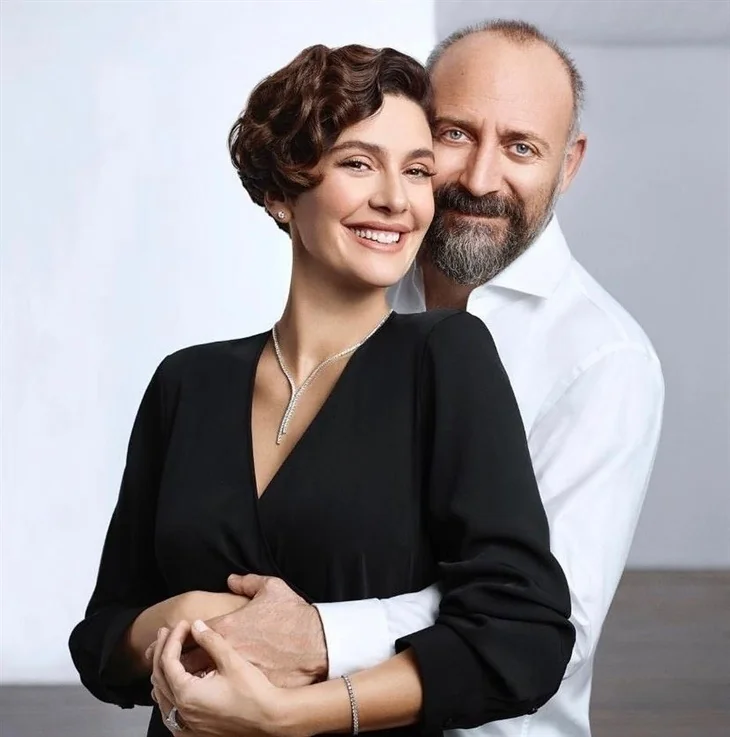 Halit Ergenç'ten Bergüzar Korel yorumu! "Duygusal olmaması mümkün mü?"