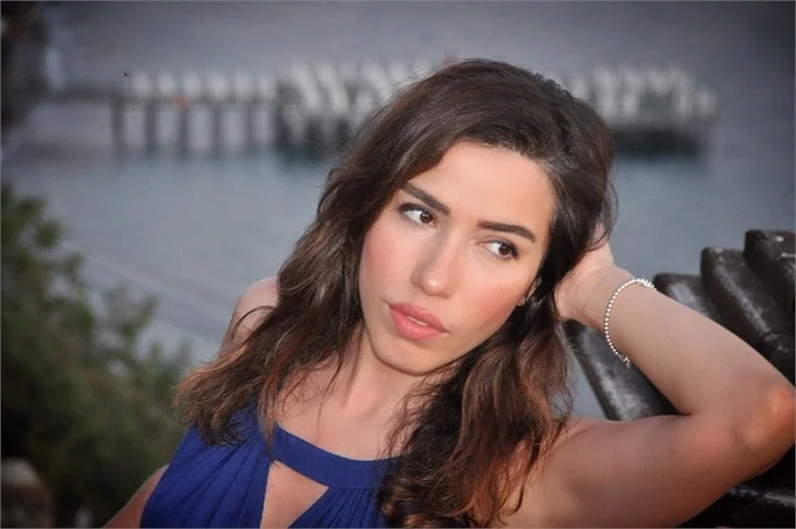 Burcu Güneş, Diyarbakır konserini neden erteledi?