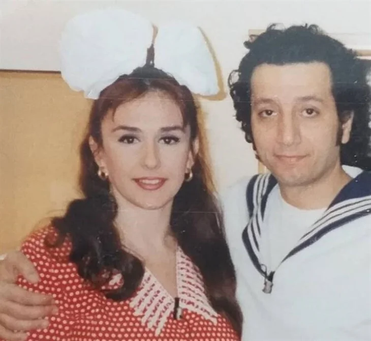 Ünlü isimlerden Sevgililer Günü mesajları....