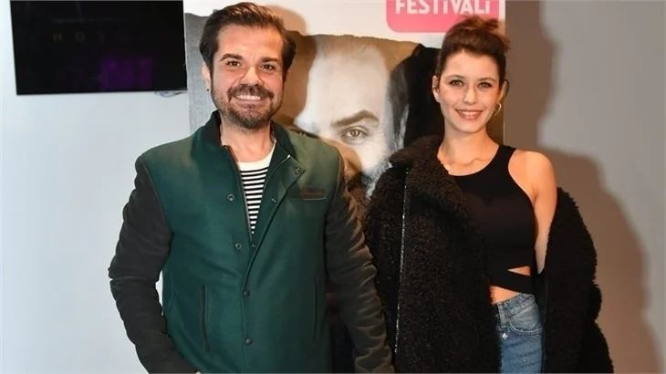 Kenan Doğulu net konuştu! Beren Saat'le ayrılıyor mu?