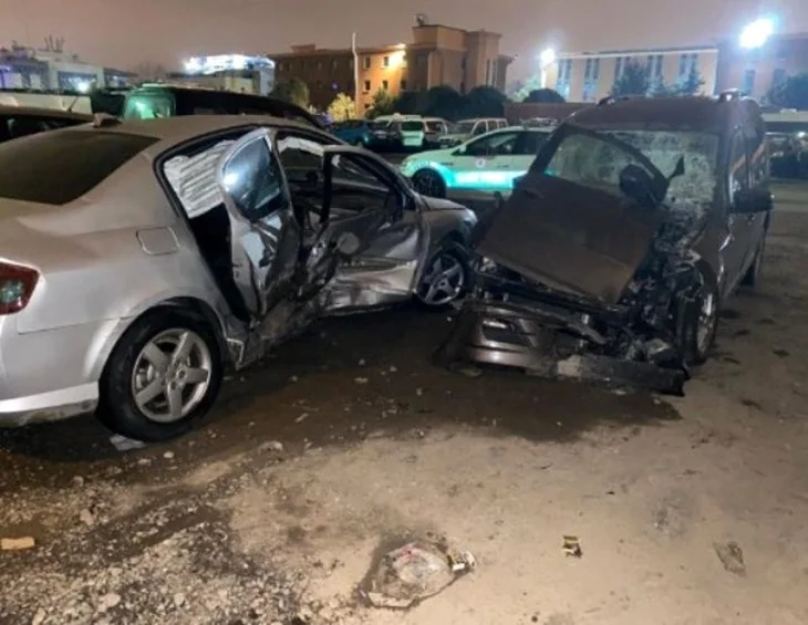 Ahmet Kural trafik kazası geçirdi!