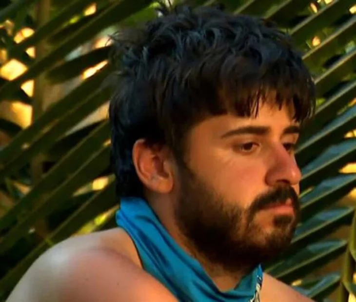 Survivor Tayfun'un babasıyla ilgili itirafı şoke etti!