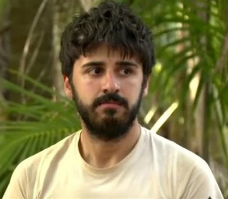 Survivor Tayfun'un babasıyla ilgili itirafı şoke etti!